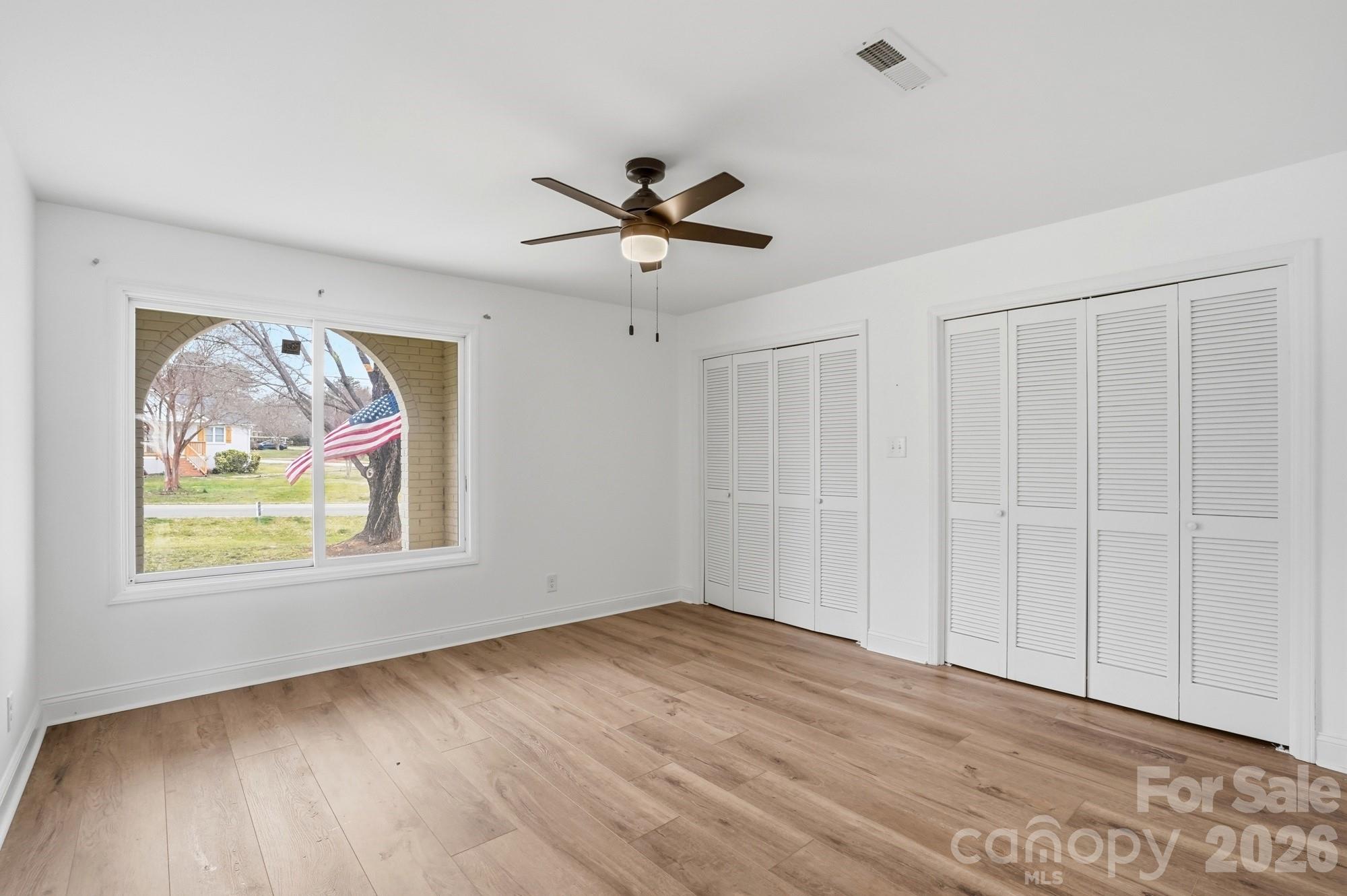 Imperial Point - Residential