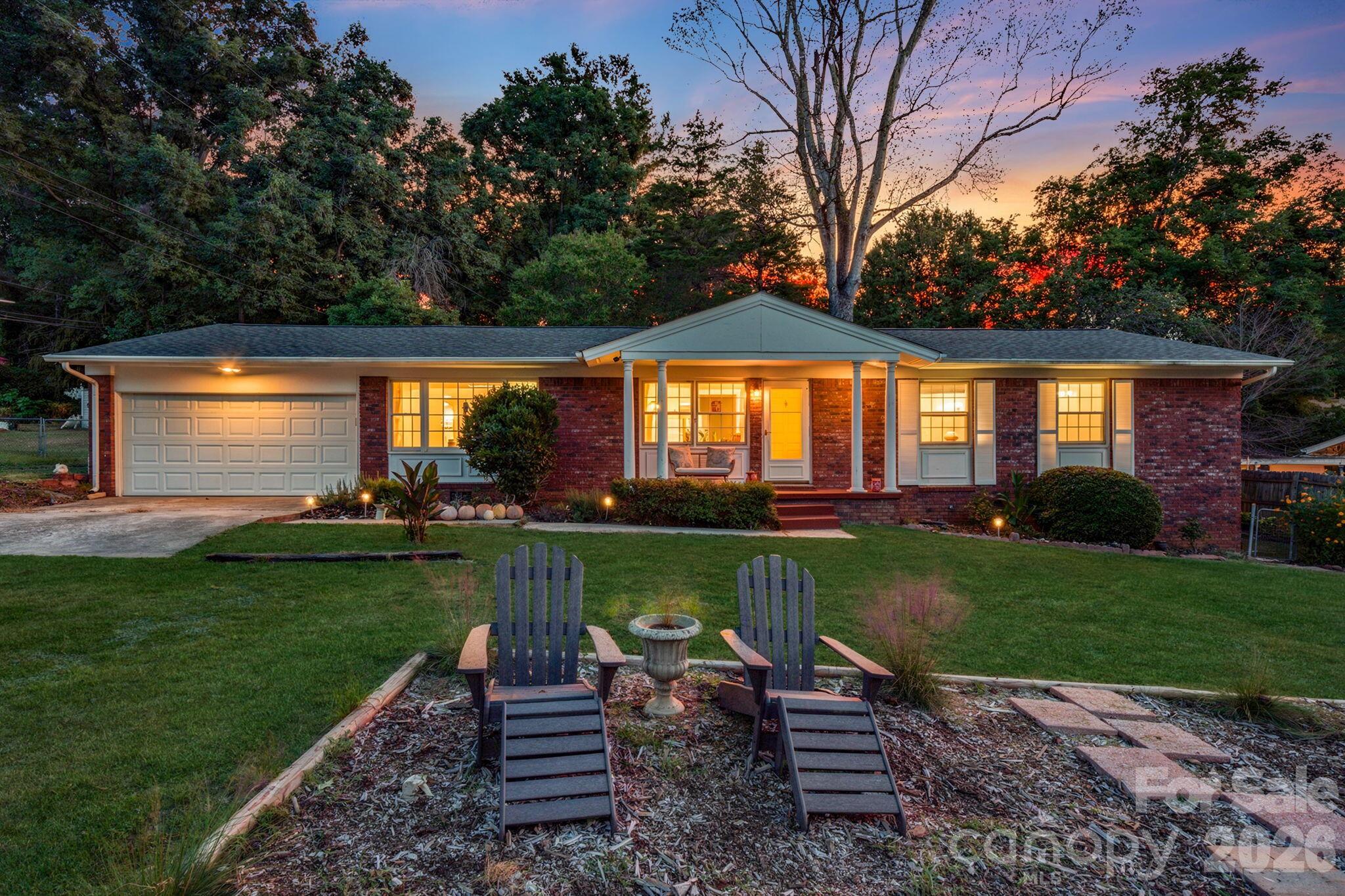 5 W Maple Drive