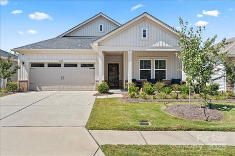 Photo of 9186 Myrna Drive, Gastonia, NC 28056 (MLS # 4300303)