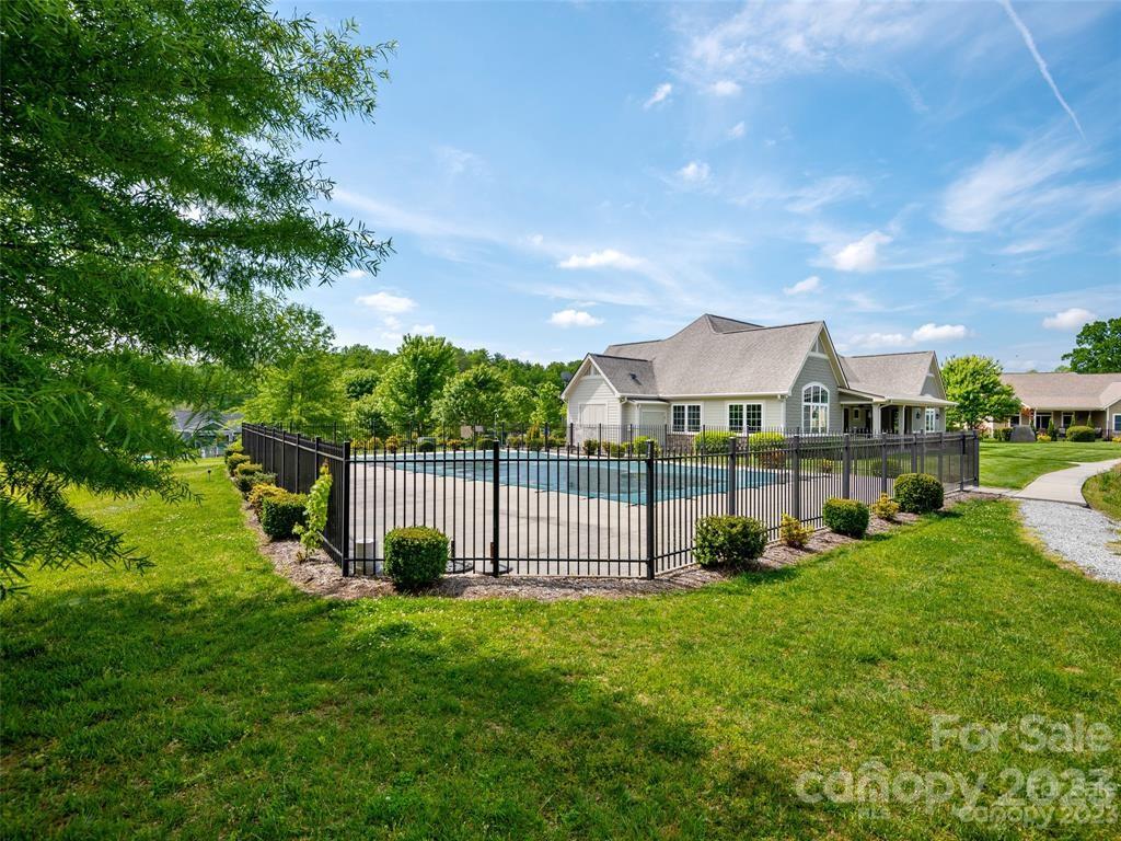 Vista at Blacksmith Run - Residential