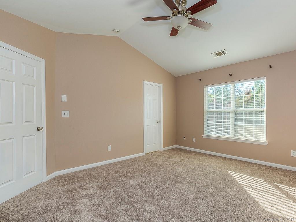 Henderson Oaks - Residential