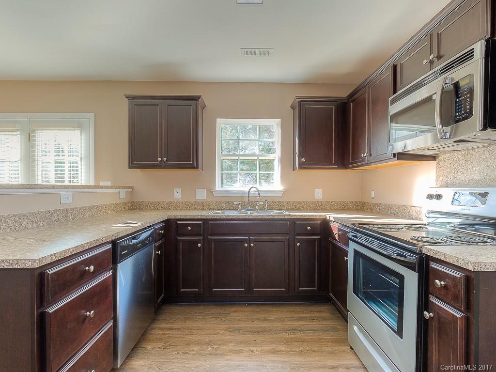 Henderson Oaks - Residential