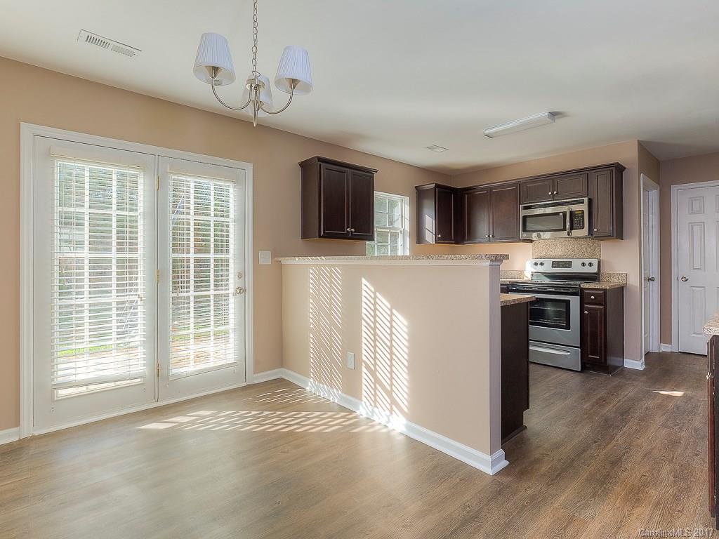 Henderson Oaks - Residential