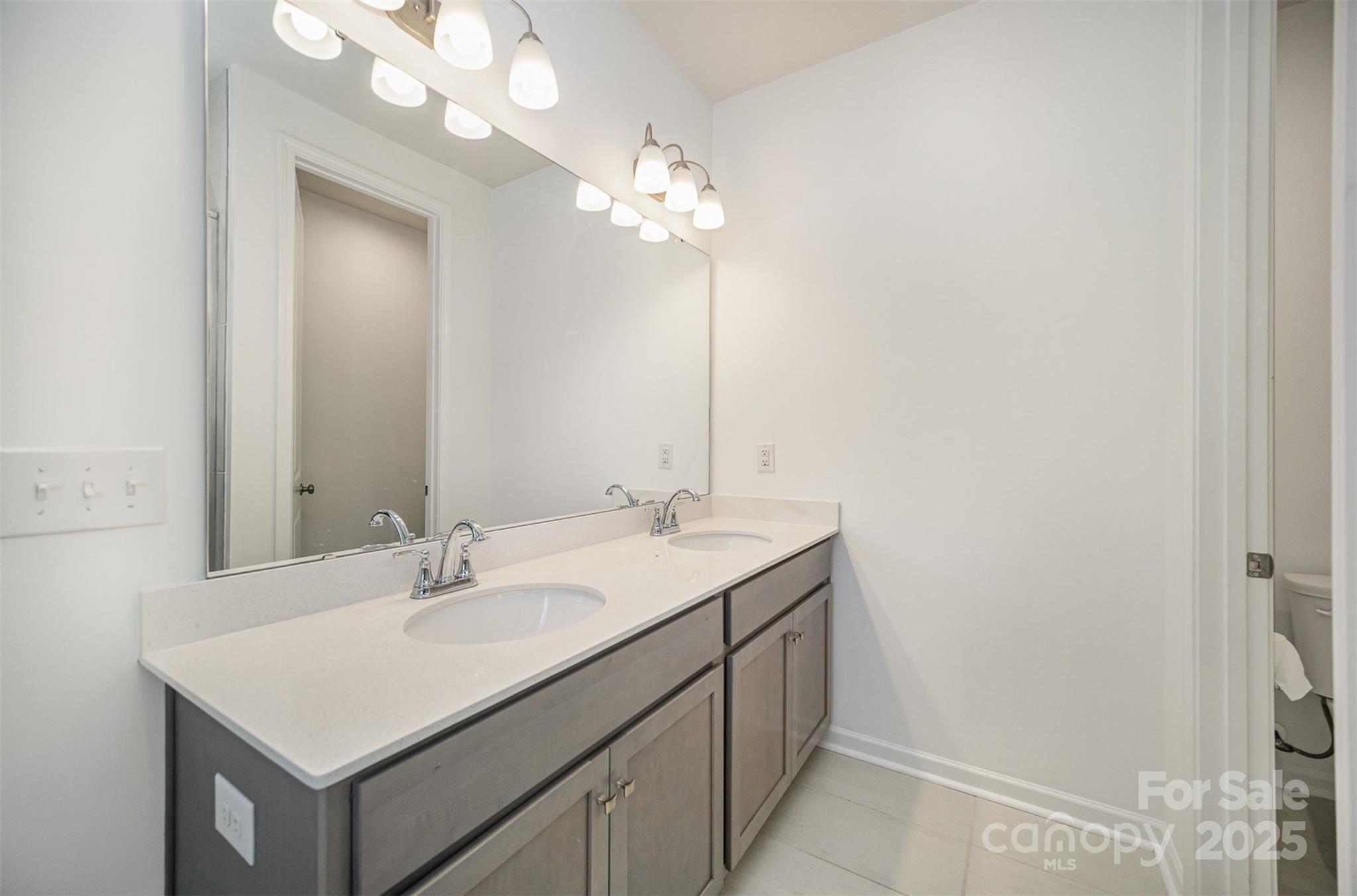 Fifteen 15 Cannon - Residential