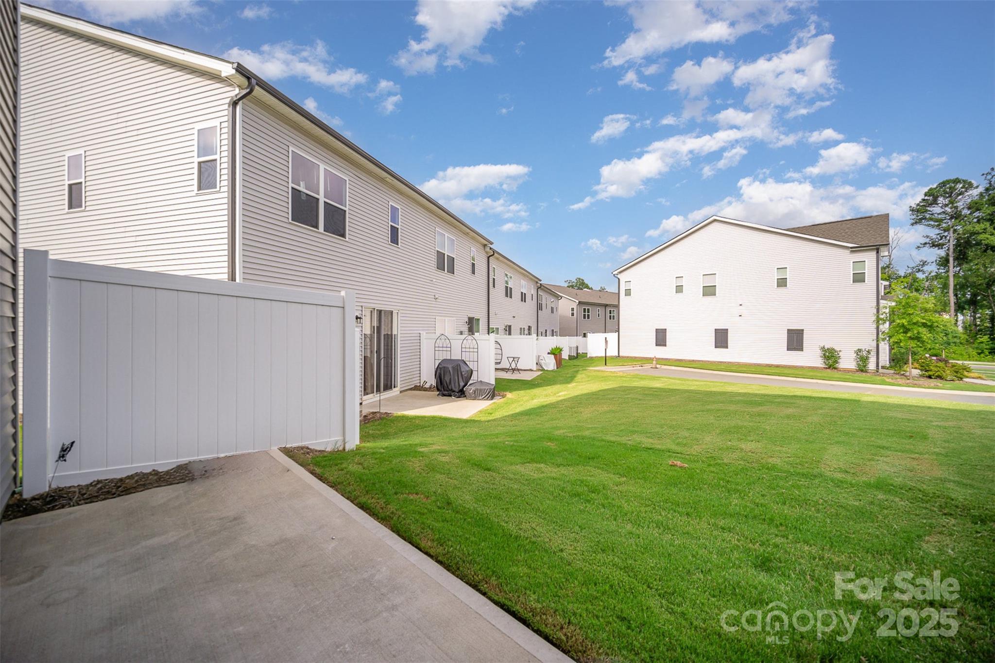 Fifteen 15 Cannon - Residential