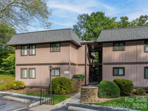Photo of 33 Lake Drive #G-1, Laurel Park, NC 28739 (MLS # 4414312)