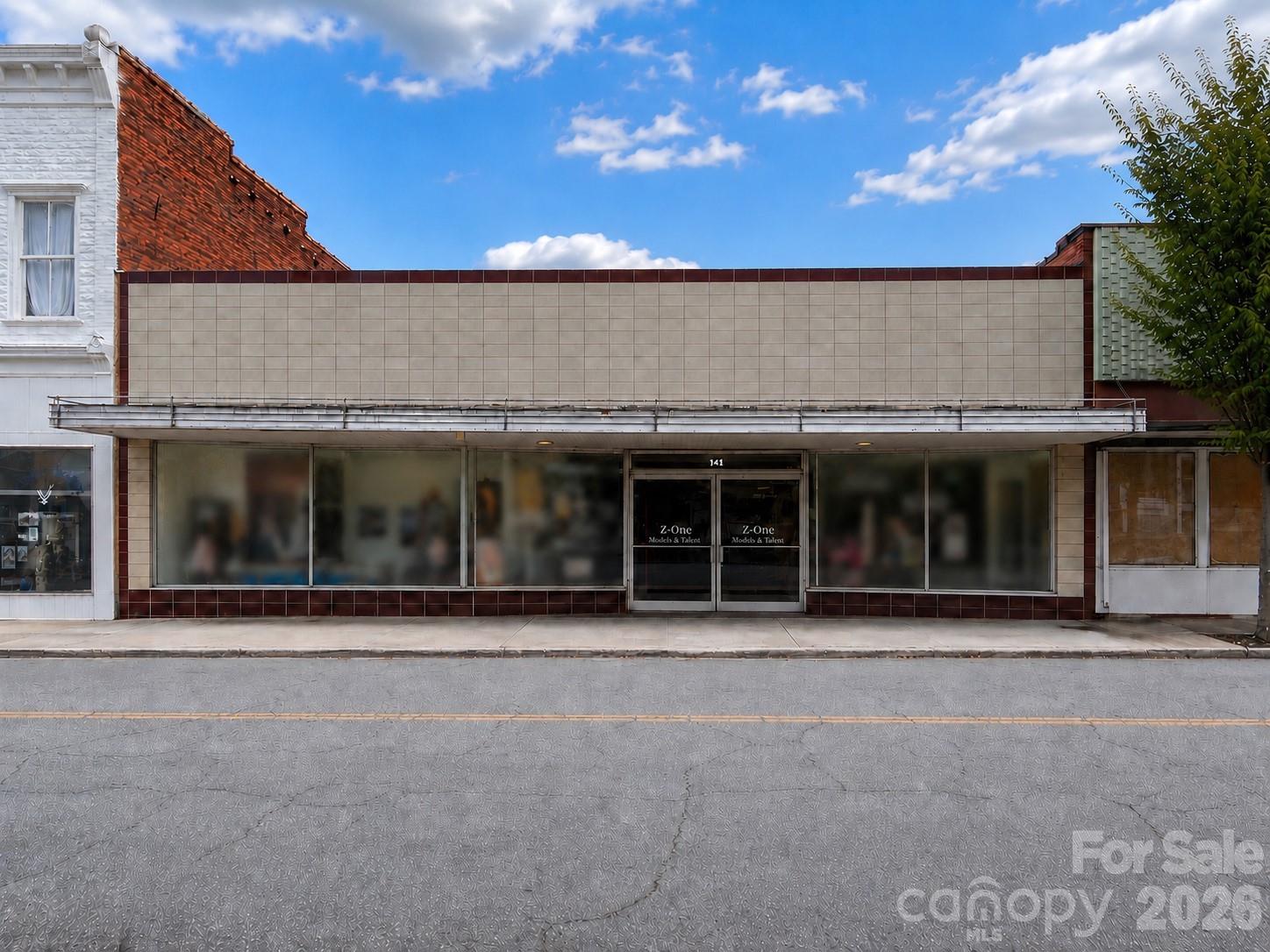 141 Gadsden Street
