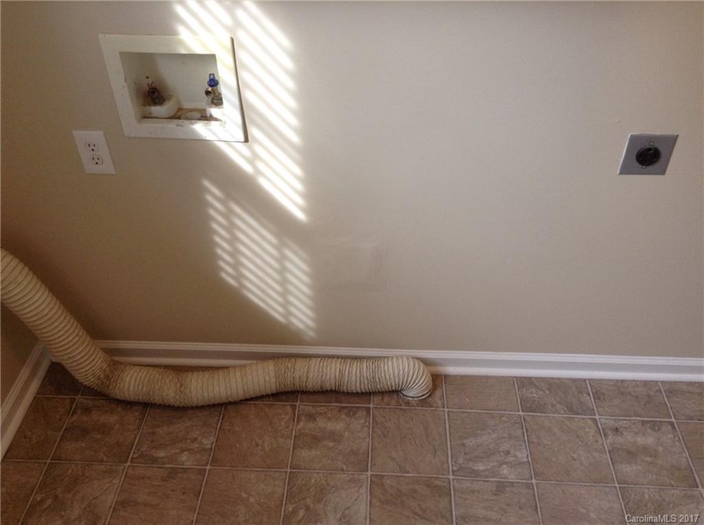 Rocky River Crossing - Residential Lease