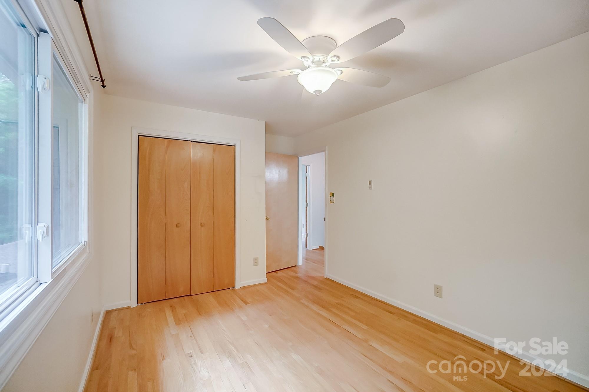 Royal Oaks - Residential