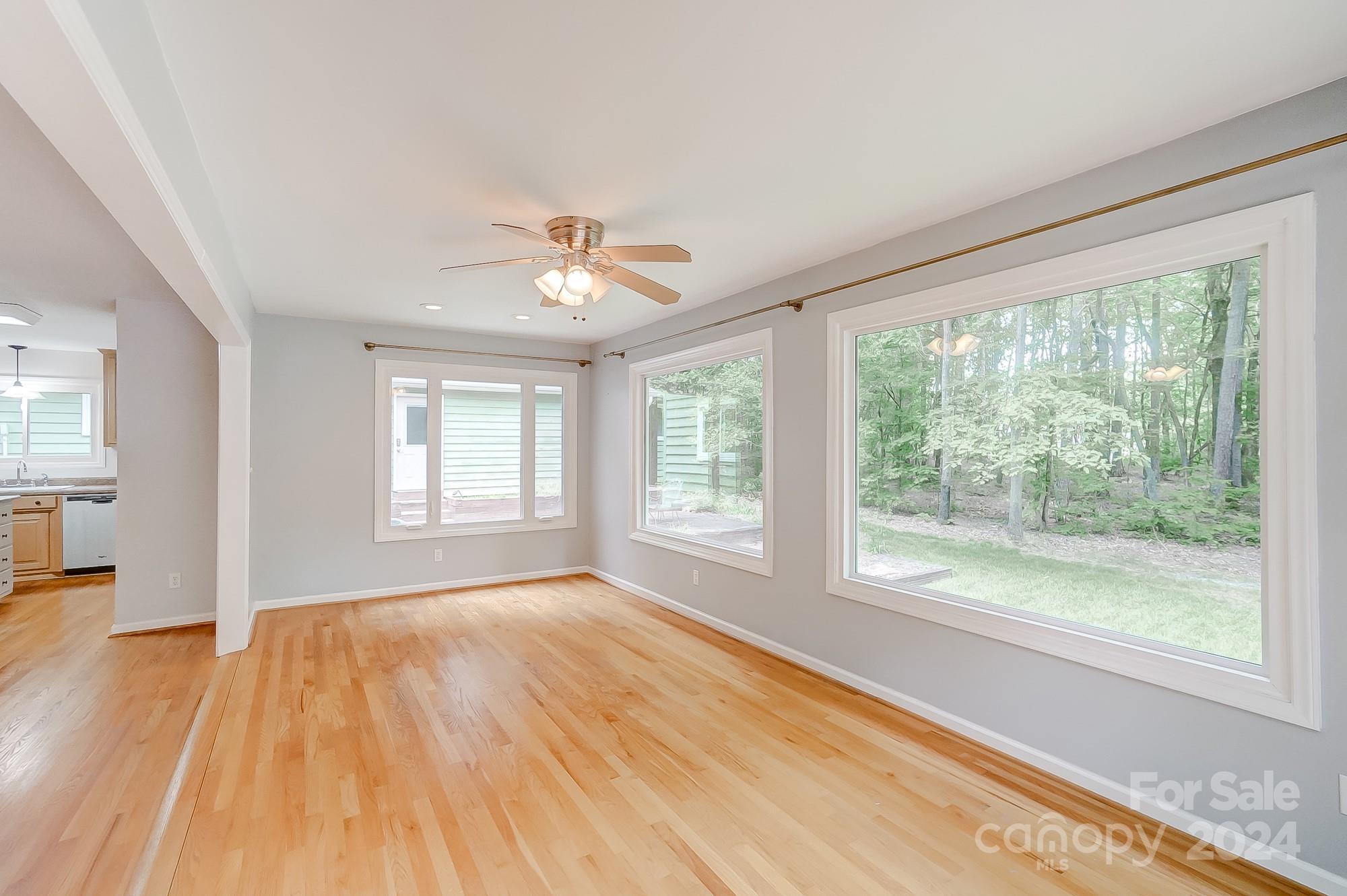 Royal Oaks - Residential