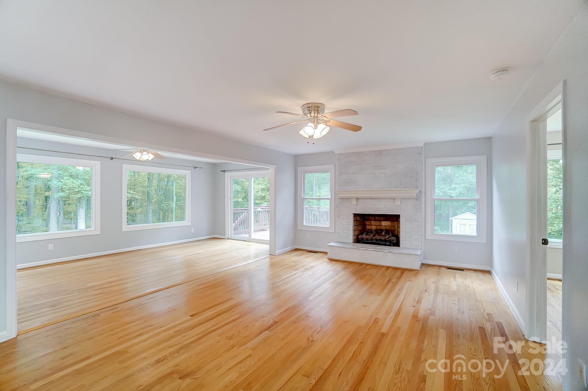 Royal Oaks - Residential