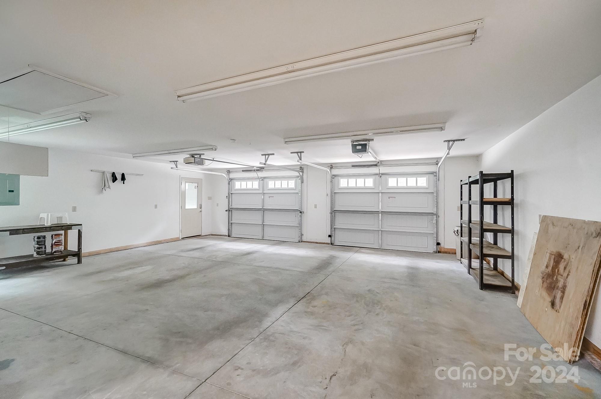 Royal Oaks - Residential