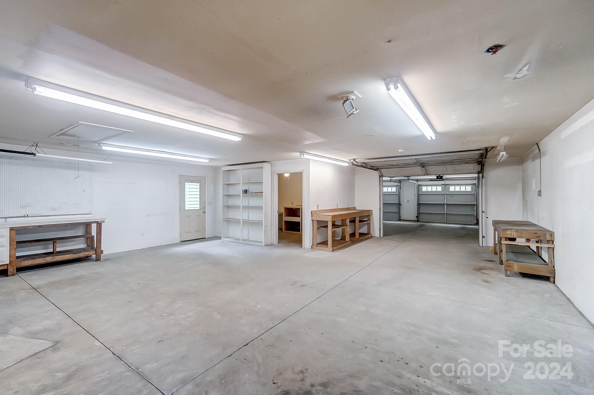 Royal Oaks - Residential