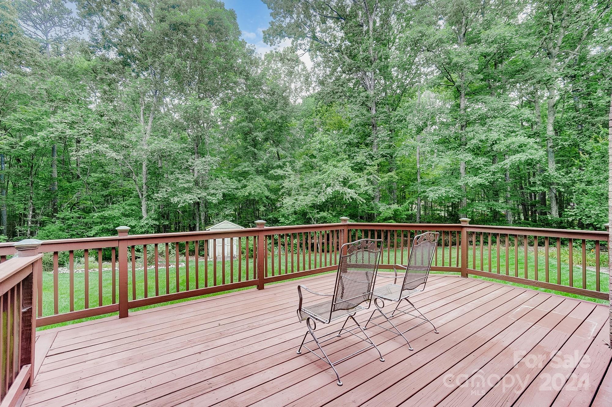 Royal Oaks - Residential