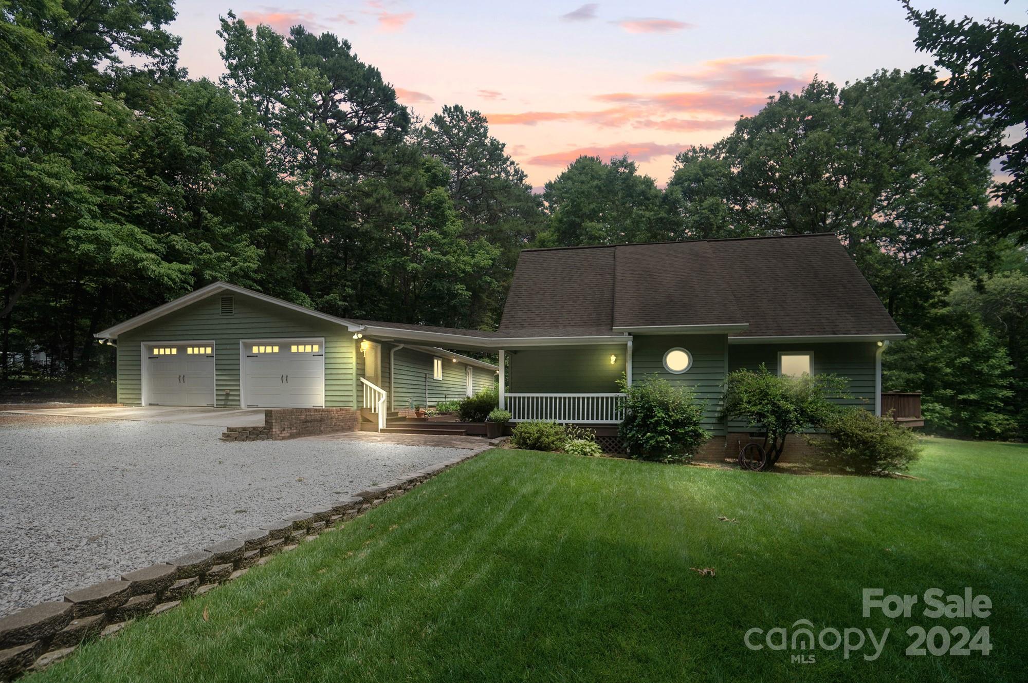 Royal Oaks - Residential