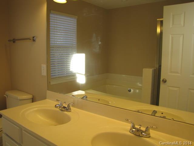 Northwoods - Residential Lease