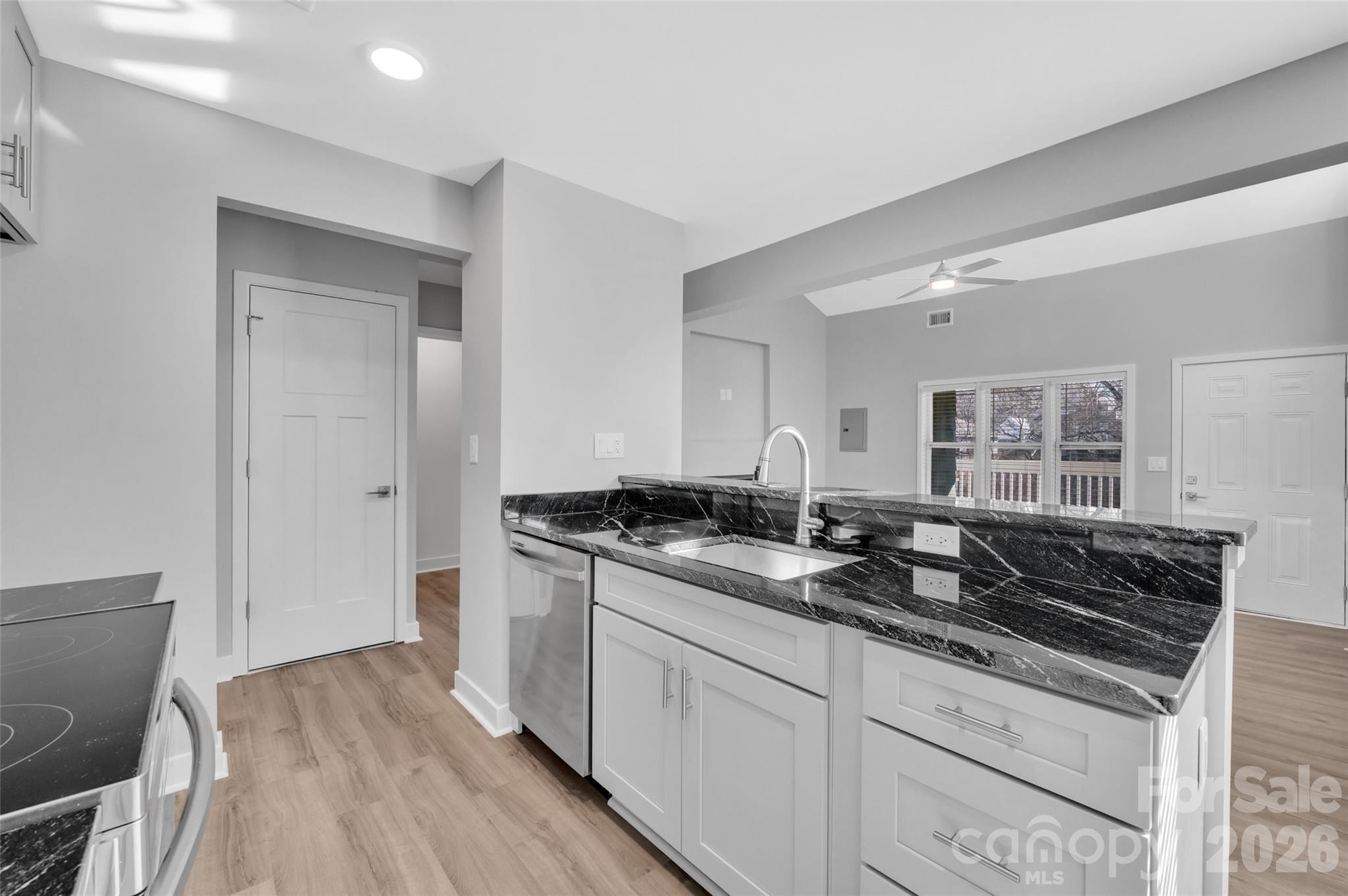 Springfield Square - Residential