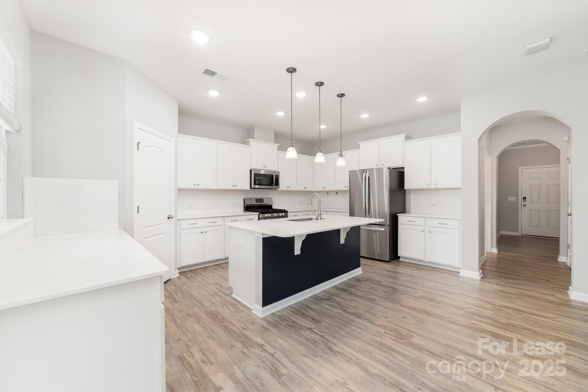 Oakland Pointe - Residential Lease