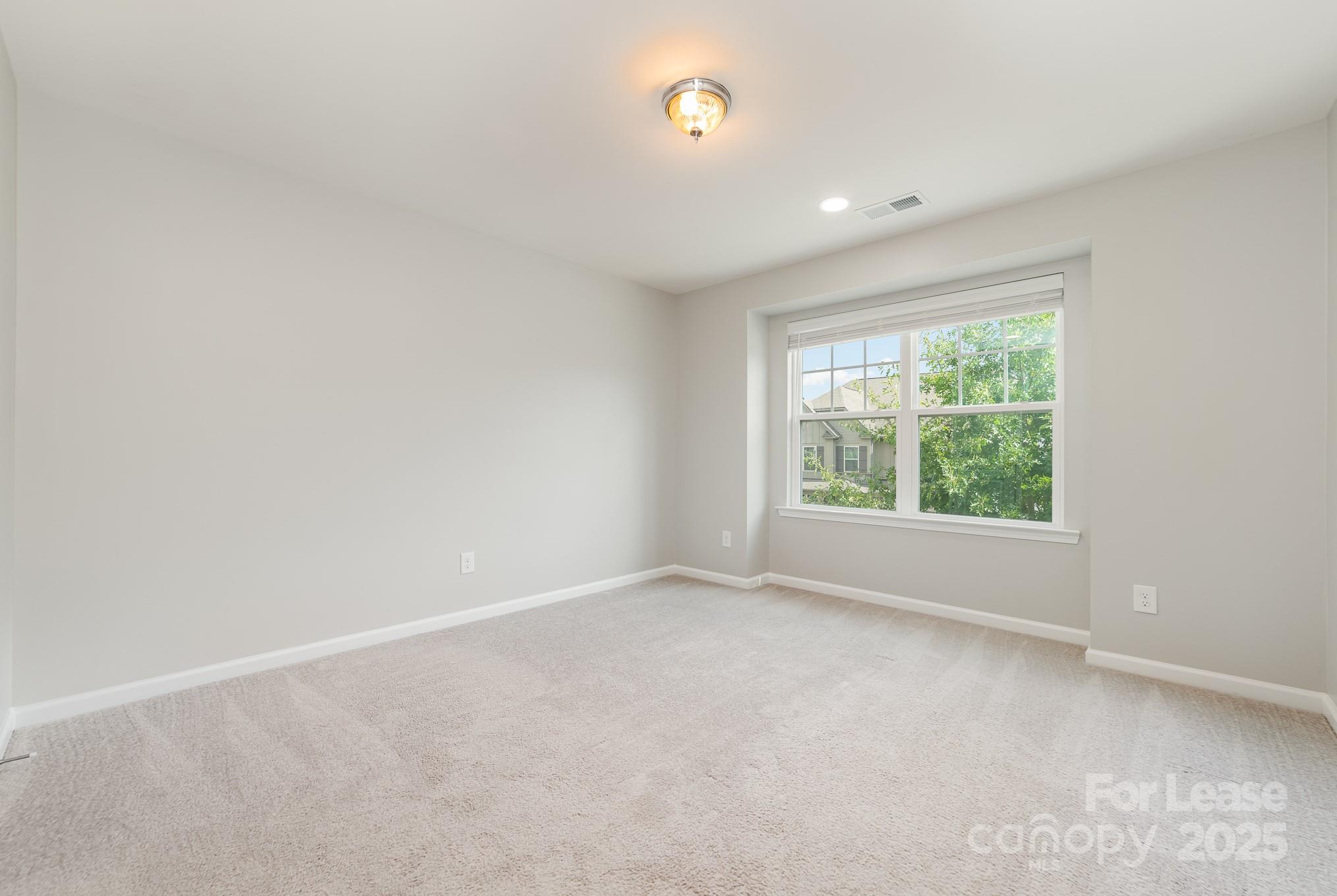 Oakland Pointe - Residential Lease