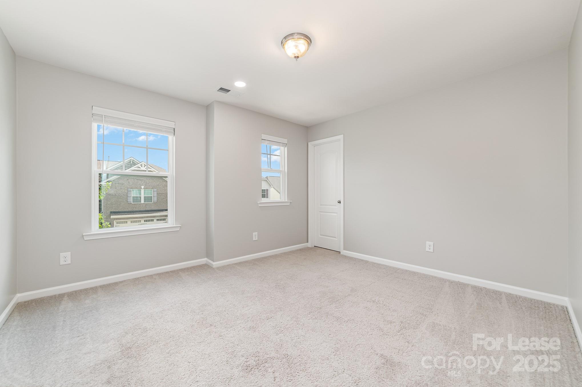 Oakland Pointe - Residential Lease