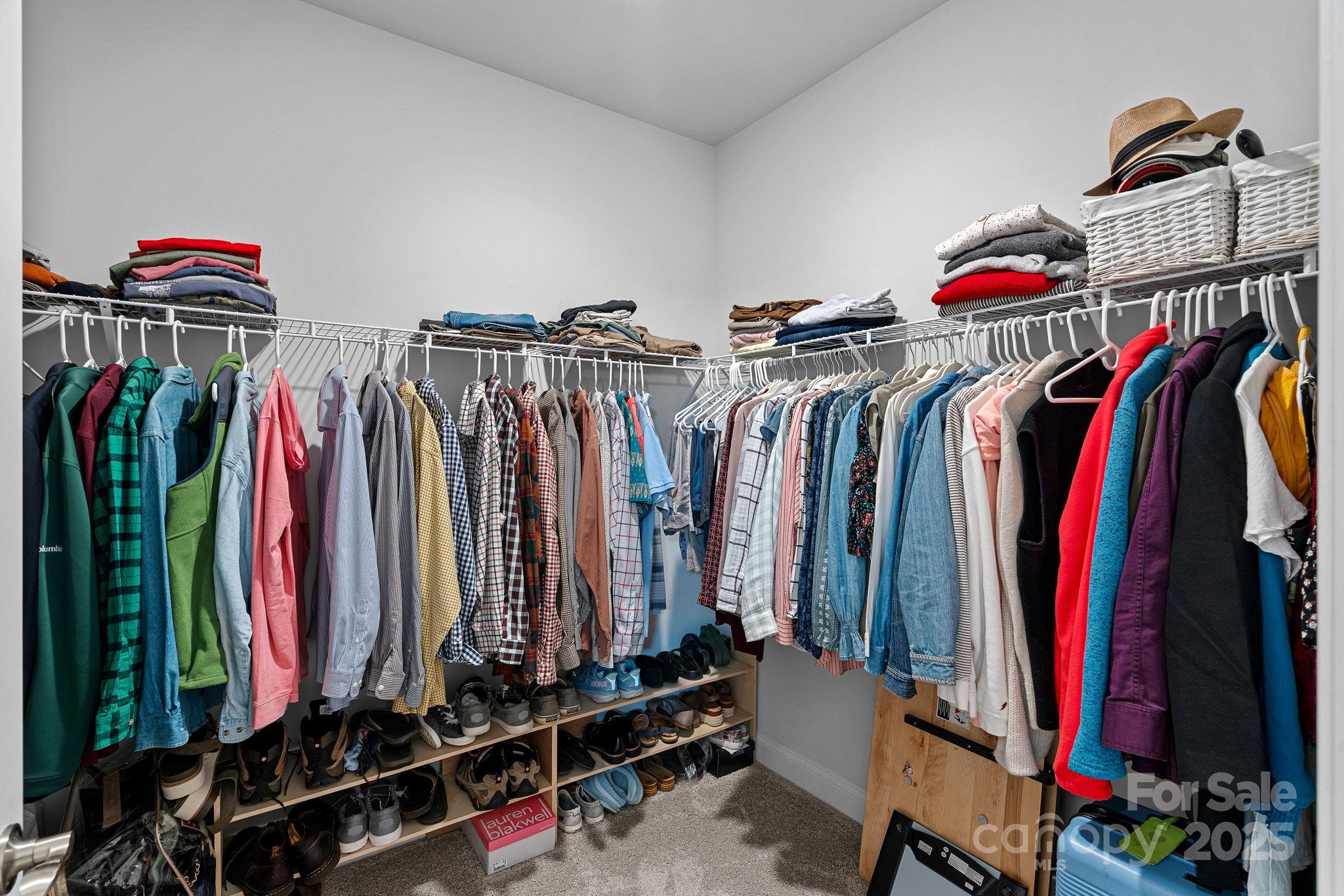 Grove Manor - Residential