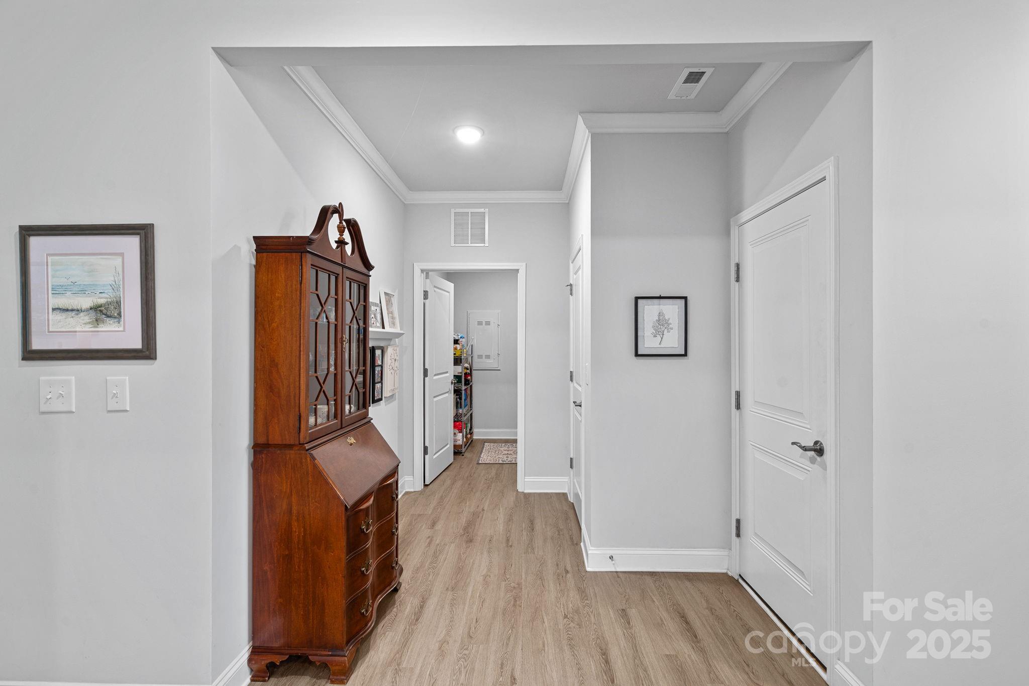 Grove Manor - Residential