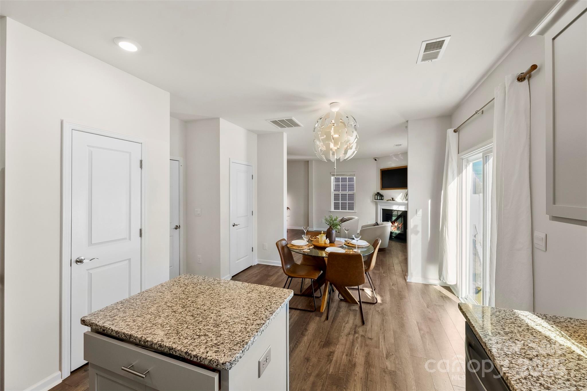 NOLEN FARM - Residential