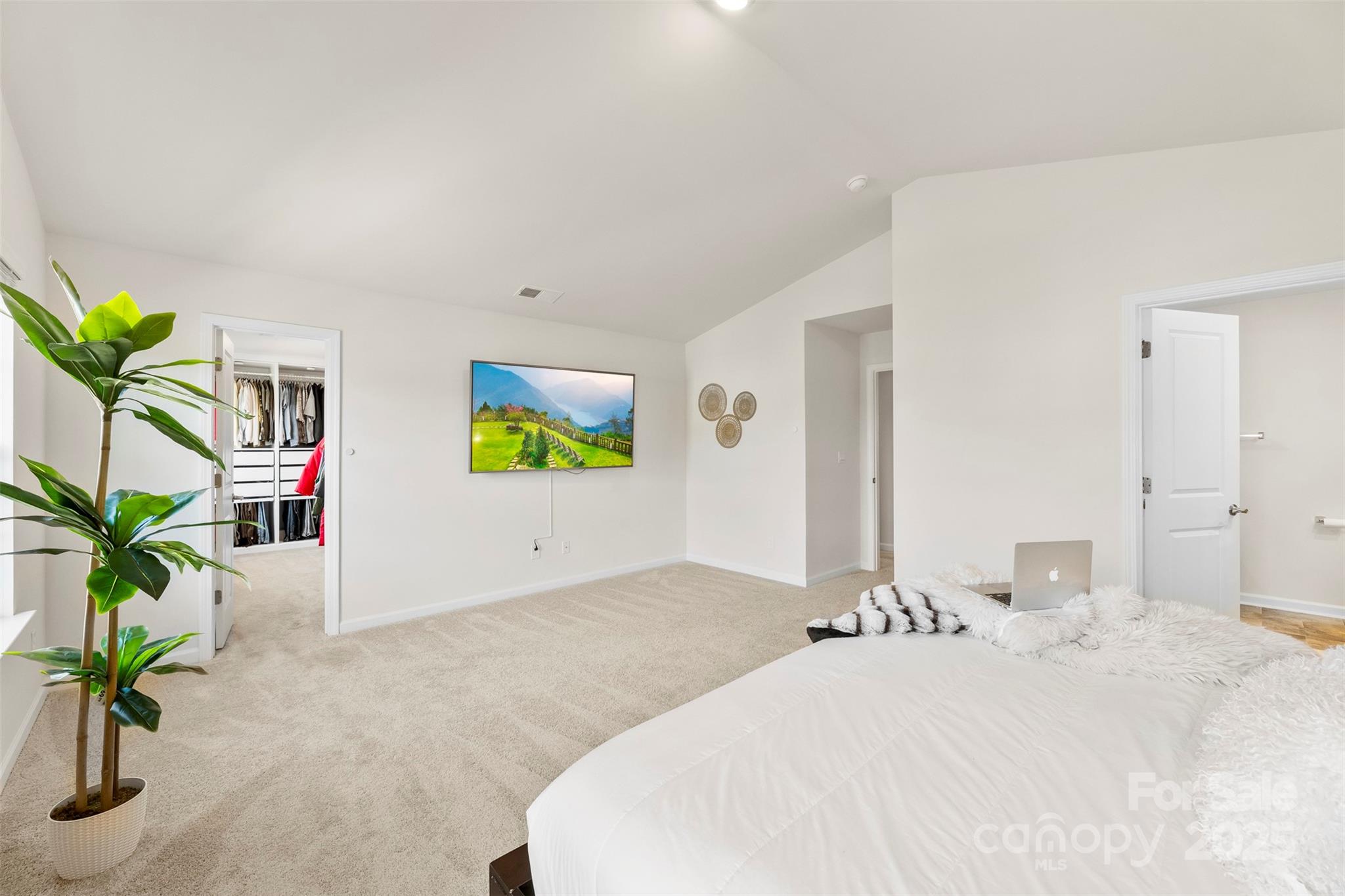 NOLEN FARM - Residential