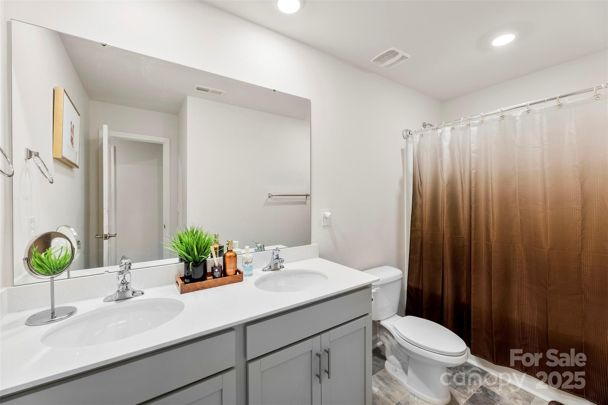 NOLEN FARM - Residential