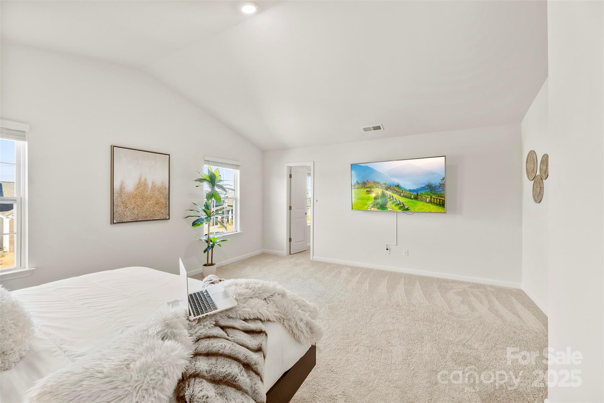 NOLEN FARM - Residential