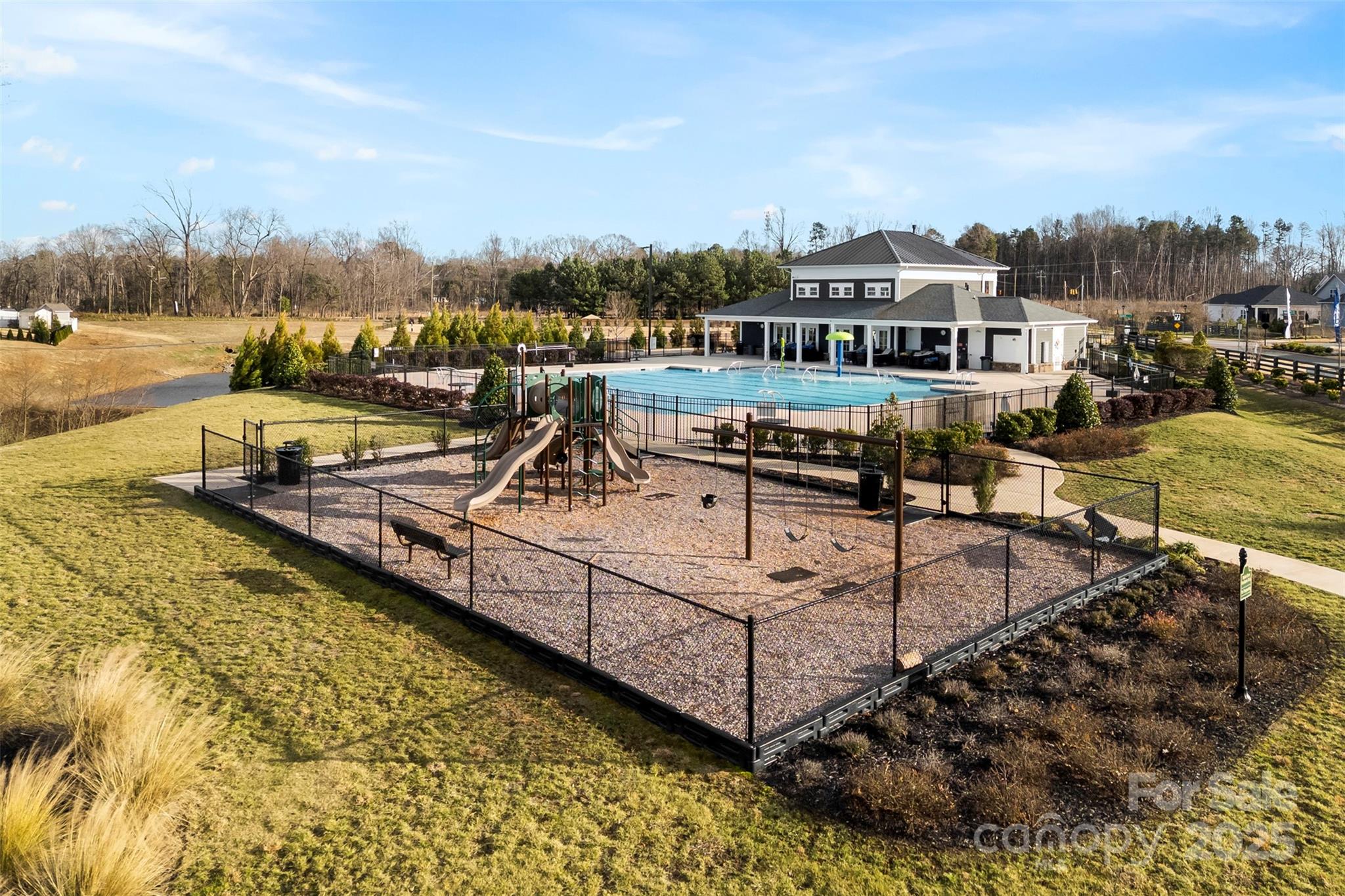 NOLEN FARM - Residential