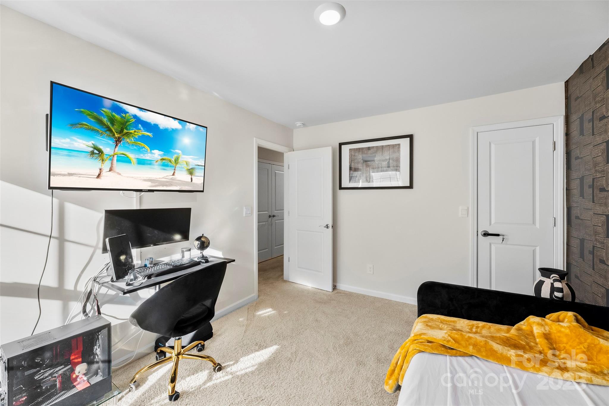 NOLEN FARM - Residential