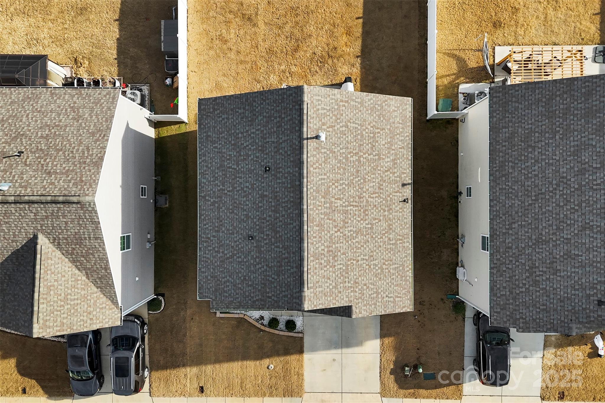 7585 Stonehouse Drive