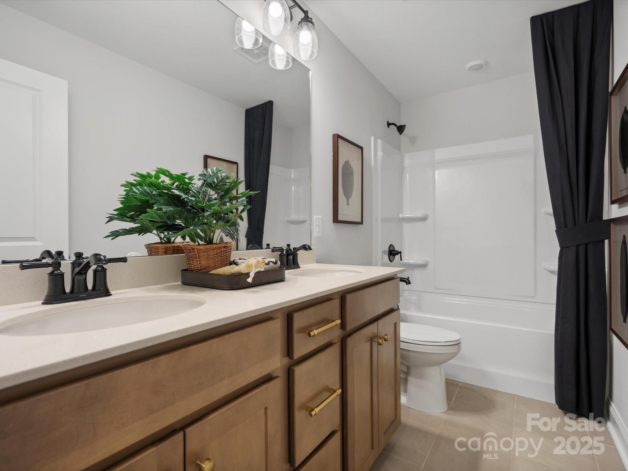 Moore Farm - Residential