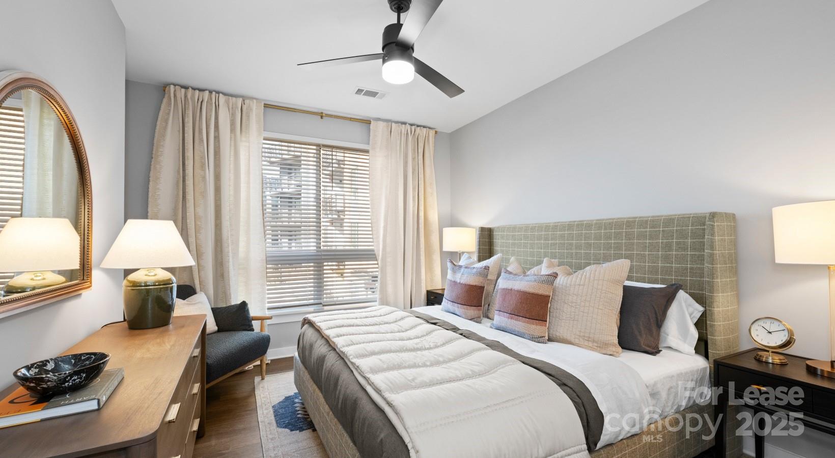 Charlotte, North Carolina 28205, United States, 1 Bedroom Bedrooms, ,1 BathroomBathrooms,Residential,Active,46956