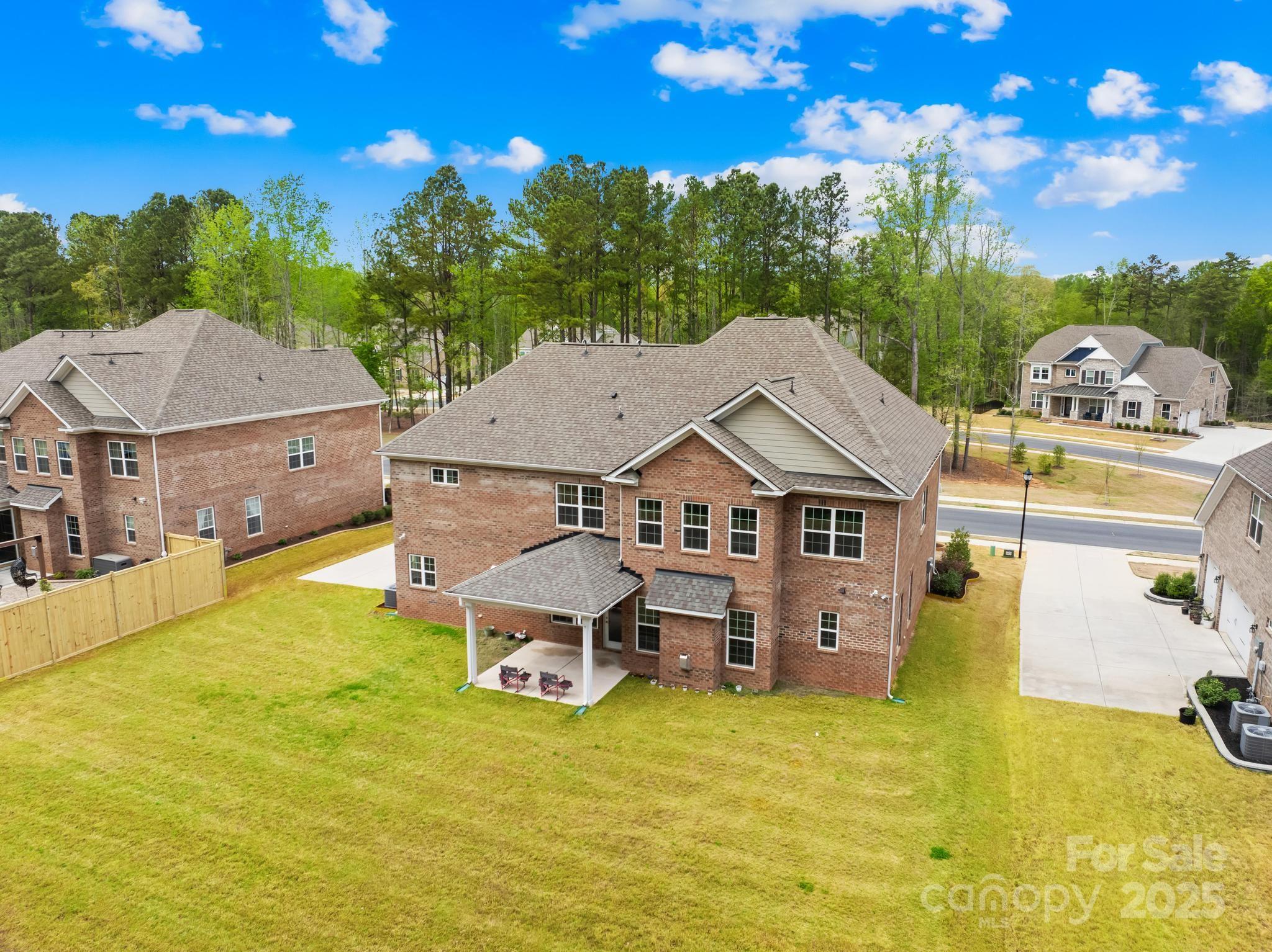 Harlow's Crossing - Residential