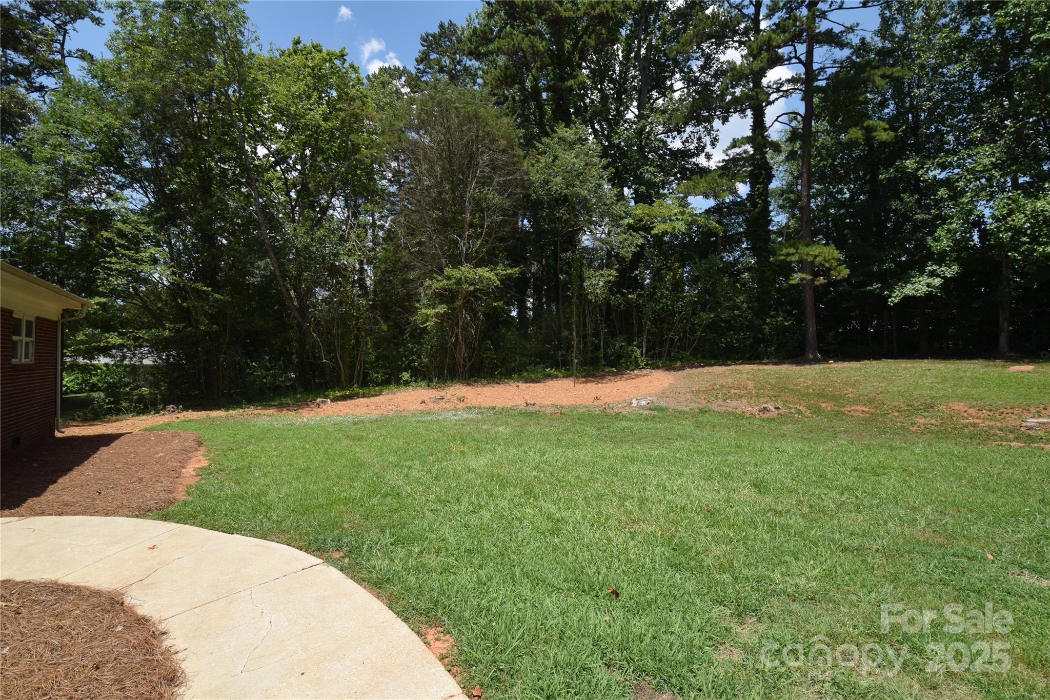 6517 Elmwood Circle