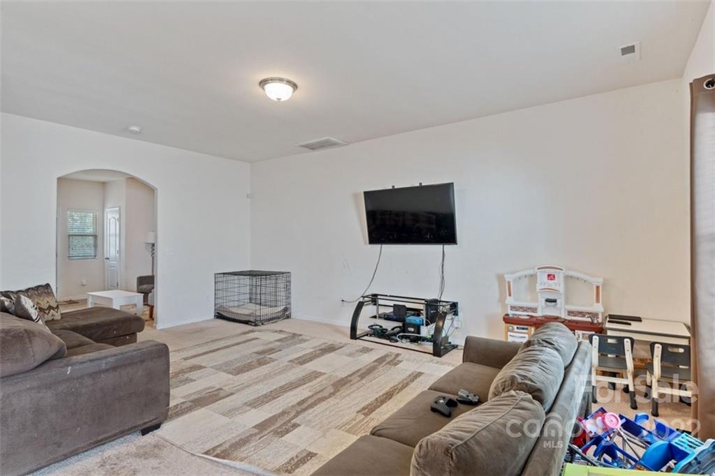 Kingstree - Residential