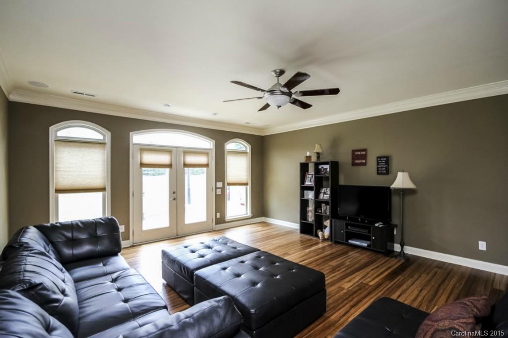 Hilton Meadows - Residential