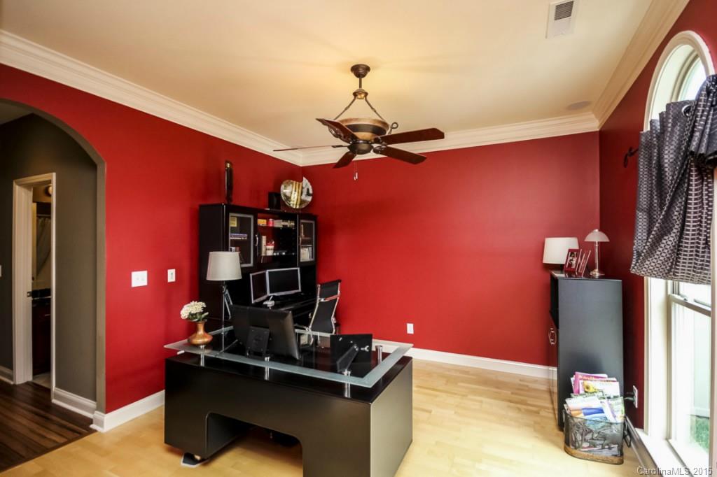 Hilton Meadows - Residential