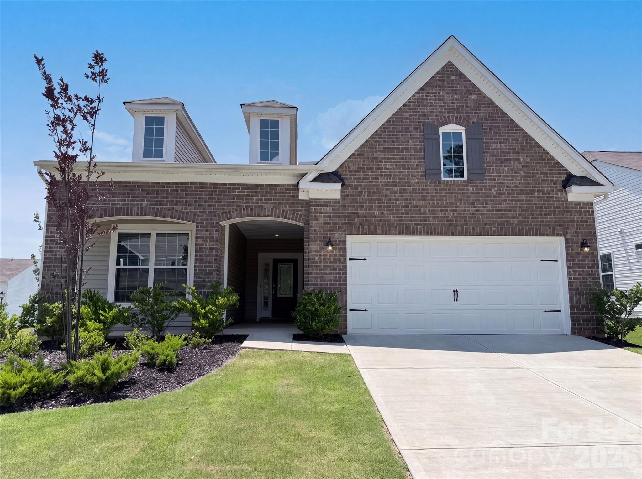 Photo 1 of 14 — 190 Abersham Drive, Mooresville, NC 28115