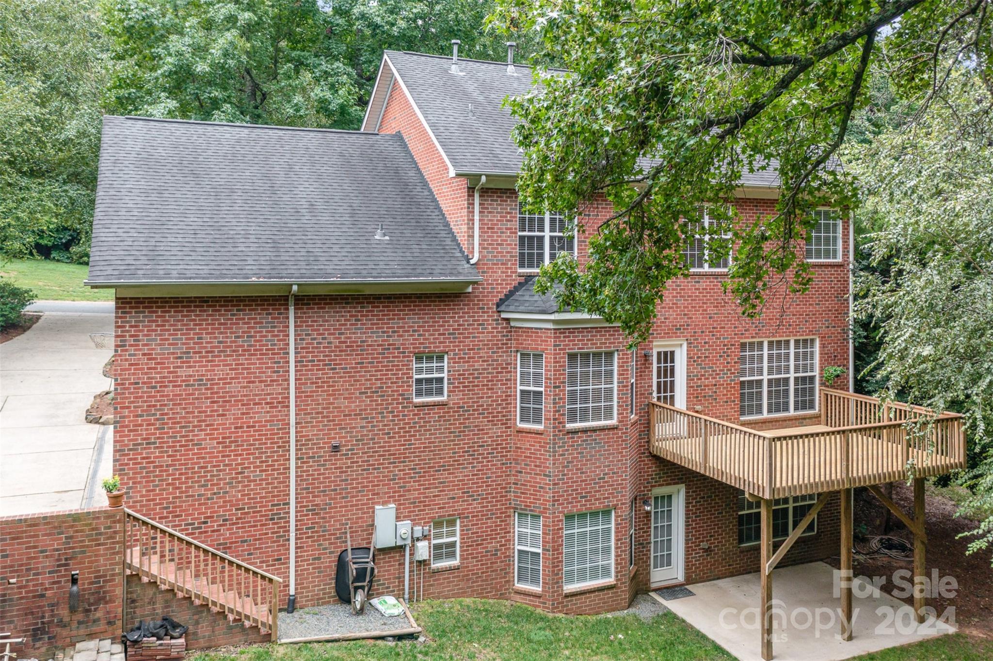 Potters Bluff - Residential