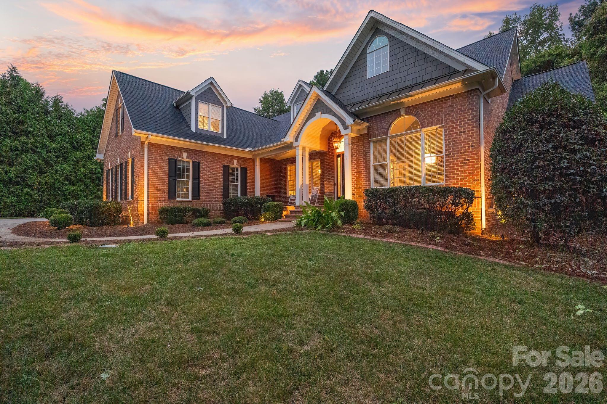 Misty Waters - Residential