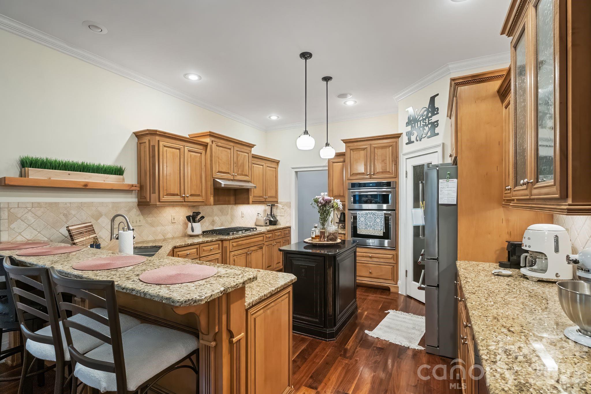 Misty Waters - Residential