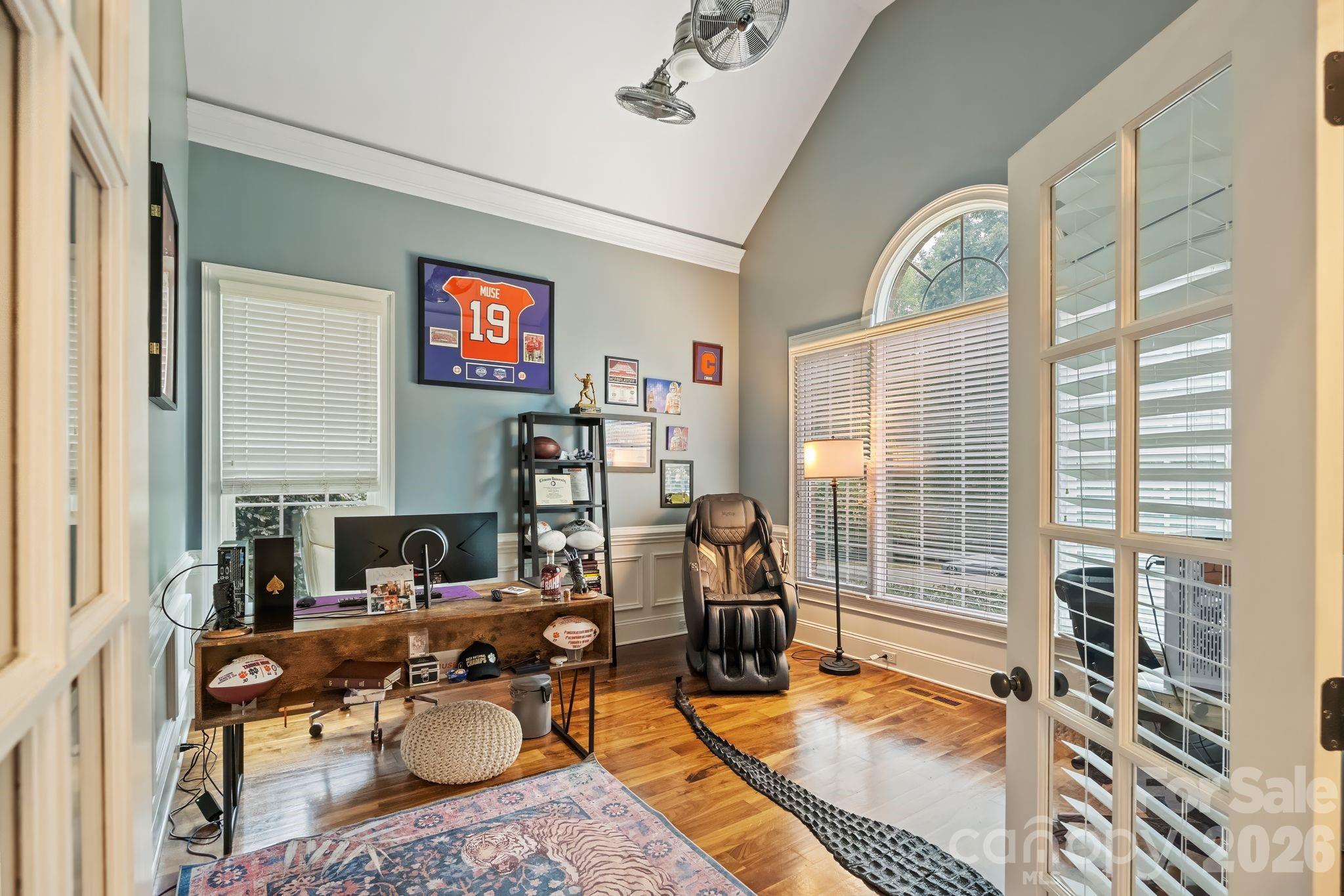 Misty Waters - Residential