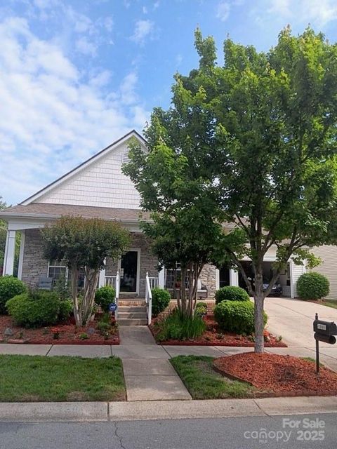 A home in Huntersville