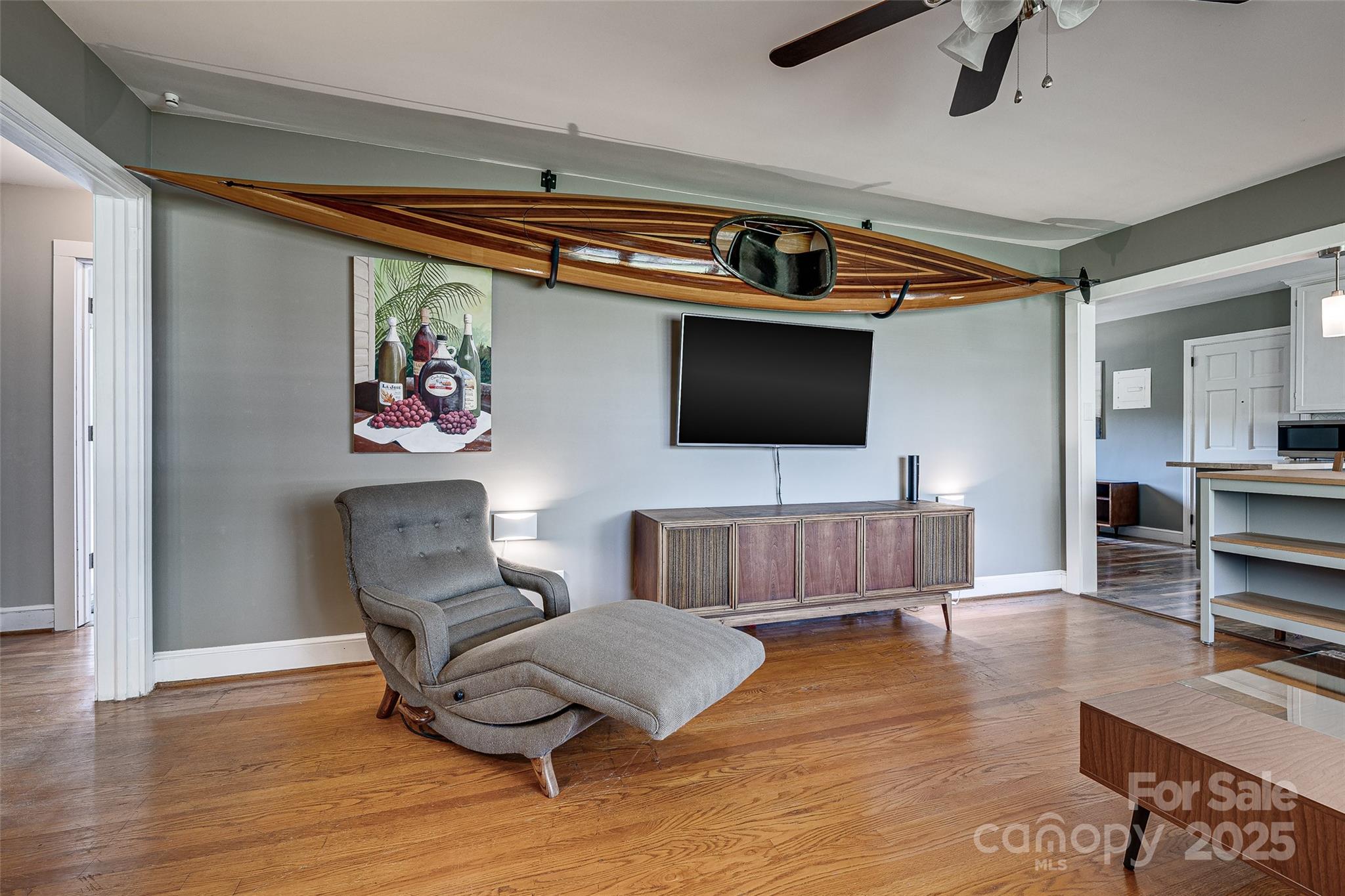 Conover, North Carolina 28613, United States, 3 Bedrooms Bedrooms, ,1 BathroomBathrooms,Residential,Under Contract,105890