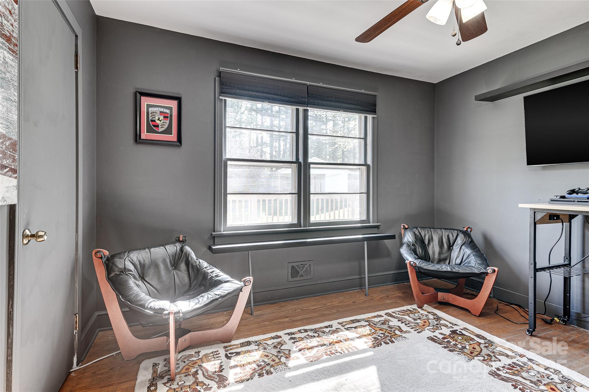 Conover, North Carolina 28613, United States, 3 Bedrooms Bedrooms, ,1 BathroomBathrooms,Residential,Under Contract,105890