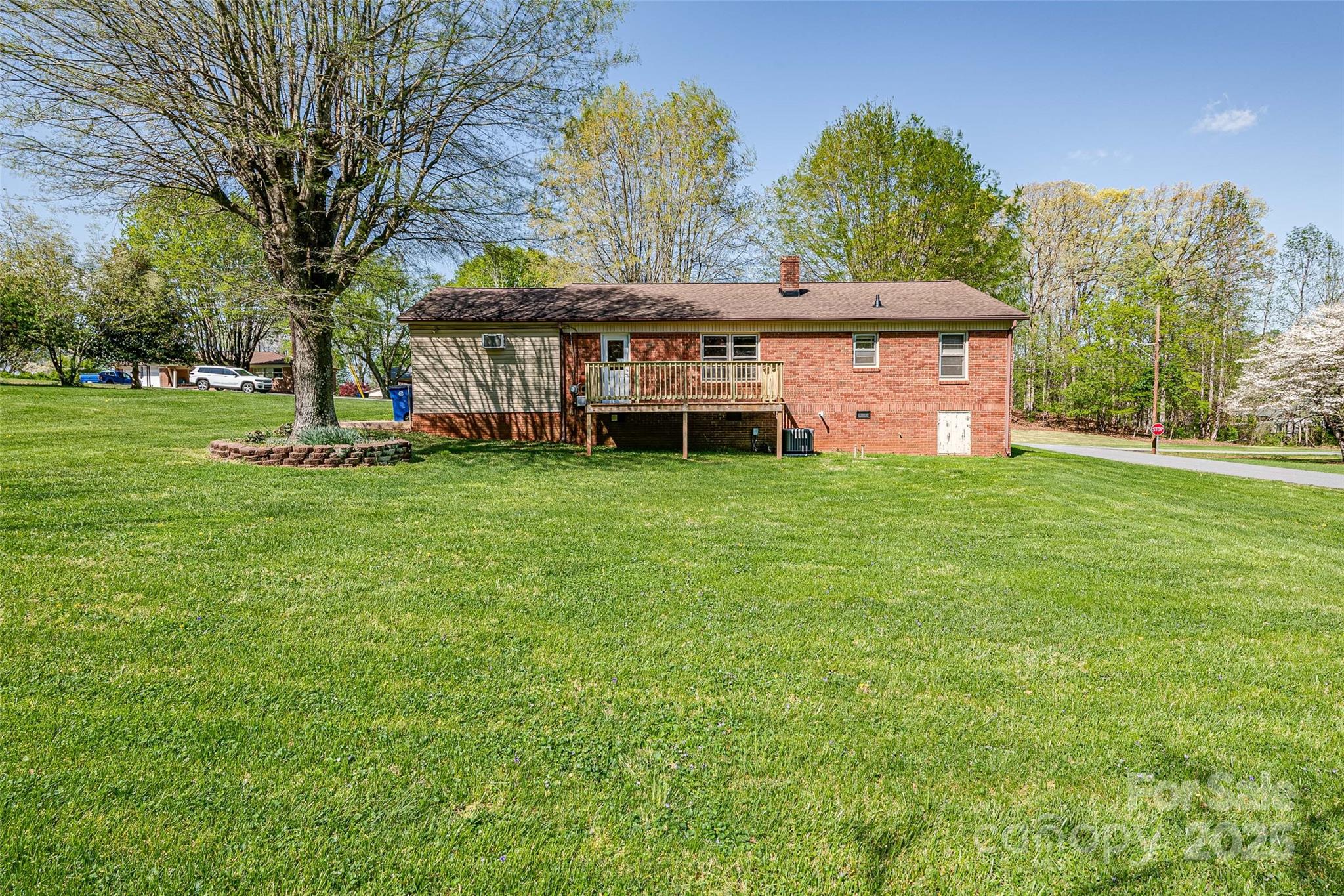 Conover, North Carolina 28613, United States, 3 Bedrooms Bedrooms, ,1 BathroomBathrooms,Residential,Under Contract,105890 Conover, North Carolina 28613, United States, 3 Bedrooms Bedrooms, ,1 BathroomBathrooms,Residential,Under Contract,105890