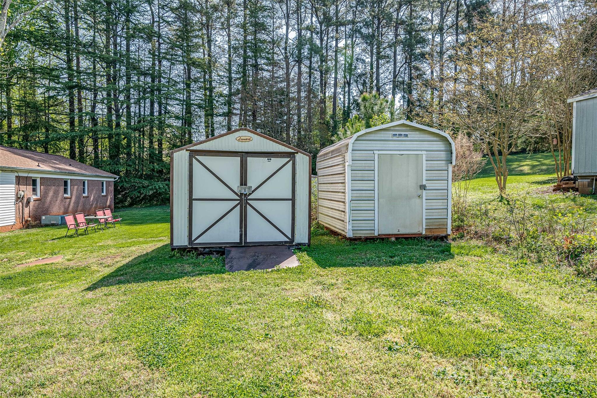 Conover, North Carolina 28613, United States, 3 Bedrooms Bedrooms, ,1 BathroomBathrooms,Residential,Under Contract,105890